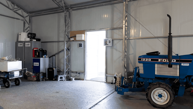 Staal Vliegtuig Hangaar